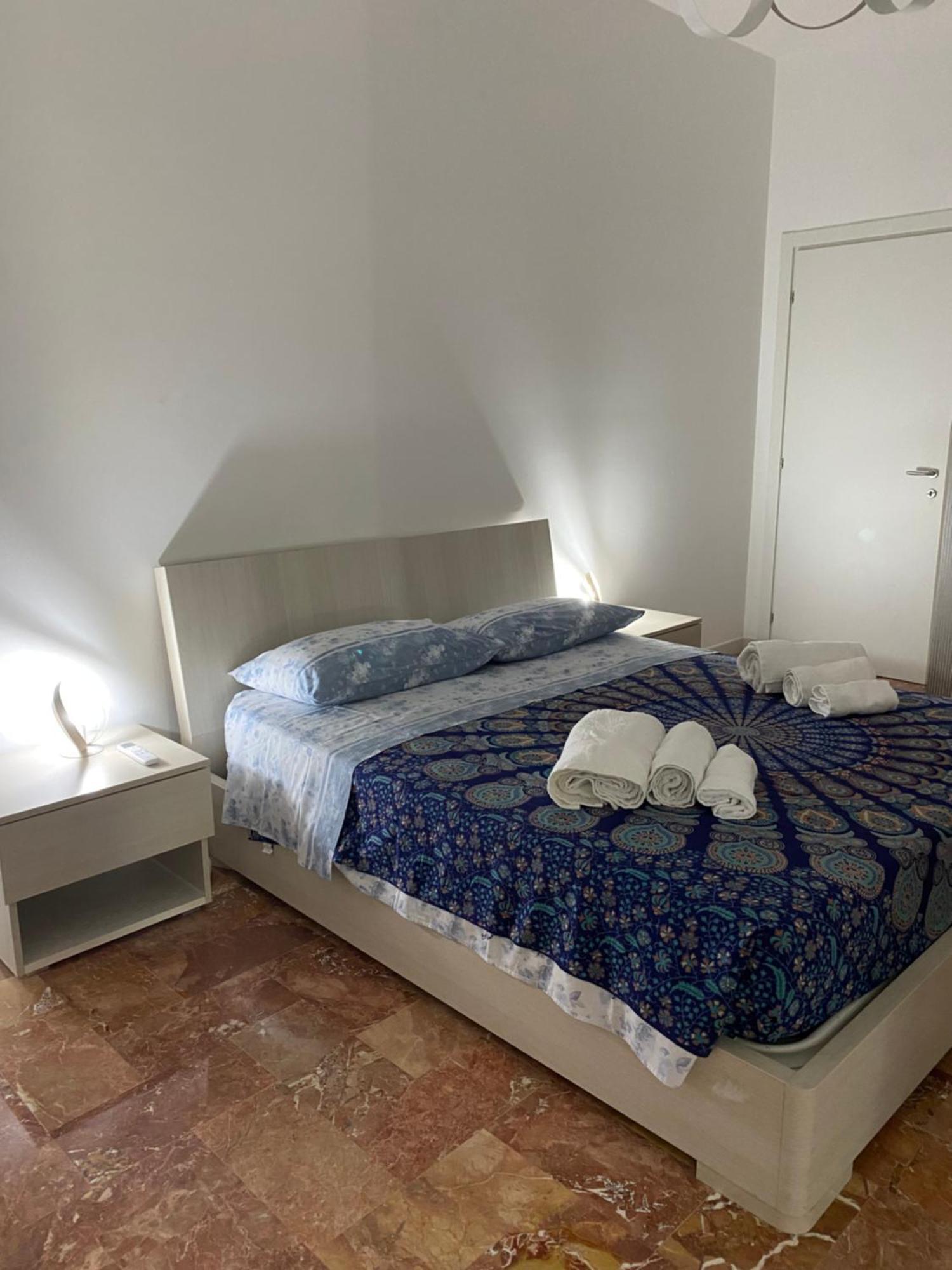 La Casa Di Telen Zona Policlinico Oncologico E Villa De Grecis Бари Екстериор снимка